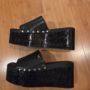Black Platform Slide Sandals